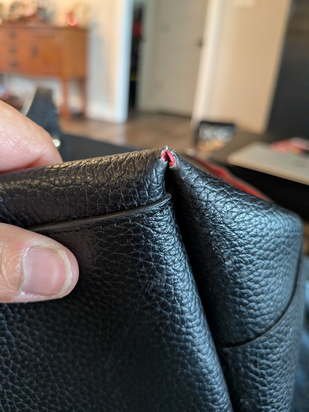 Coach Reversible Market Tote in Black Pebble Leather & True Red - Picture 14 of 16